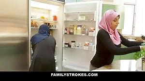 Arab momma getting stuffed