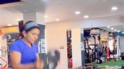 Archana Chintalapati on Instagram: "Full Body Workout Grab a weight plate to build functional muscle and blast away fat with this total-body workout 👉Duration: 20 mins 👉Intensity: AMRAP 👉Equipment: 20kg plate, Plyo Box , Monkey bar 20 mins AMRAP - Plate Workout ~~~~~~~~~~~~ ✅ 10 Snatches ✅ 10 OH Reverse Lunges ✅ 10 Toes to Bar ✅ 10 Box Jump Over Try, save & share it 💪🔥 #plateworkout #totalbodyworkout #fullbodyworkout #functionaltraining #functionalfitness #functional #fitnessmotivation #fit
