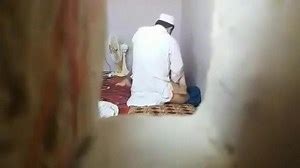 Afghan Mullah S Sex With A MILF