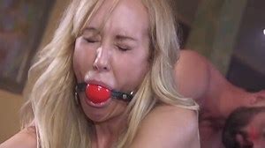 Milf in trouble : Brandi Love is tied up and fuck hard by a crazy fan
