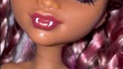 Turning G3 Clawdeen Wolf into Halle/Ariel from Little Mermaid / monster high doll repaint