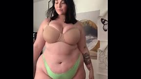 brunette PAWG teasing audience by showing her lovely curves