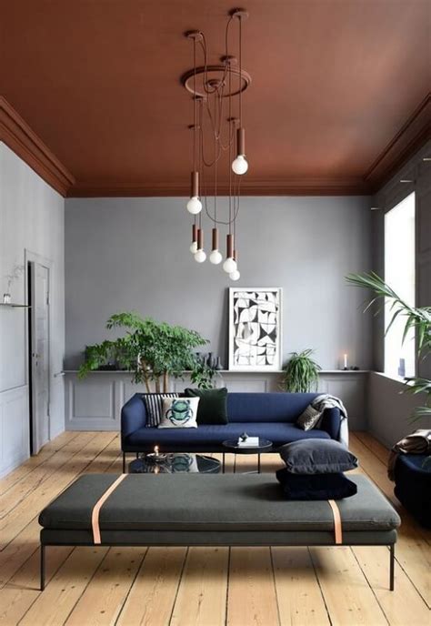 Warna cat dinding sesuai dengan gaya dekorasi ruangan